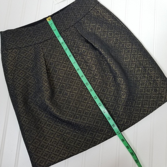 New LOFT black & gold brocade pleated skirt - Picture 3 of 6